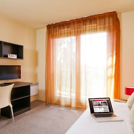 Aparthotel Cerise Valence (Drome)