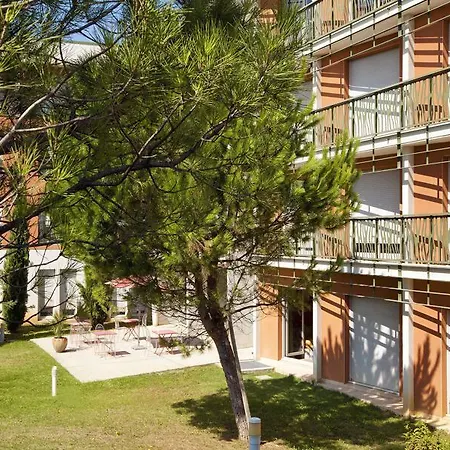 Cerise Aparthotel Valence (Drome)