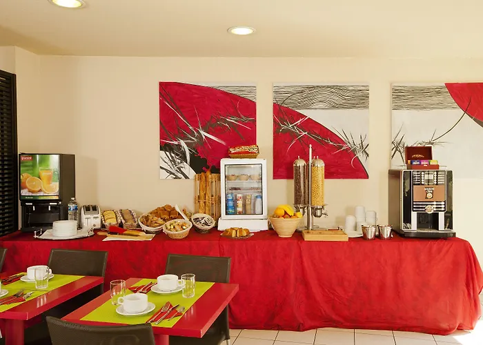 Cerise Apartahotel 3*