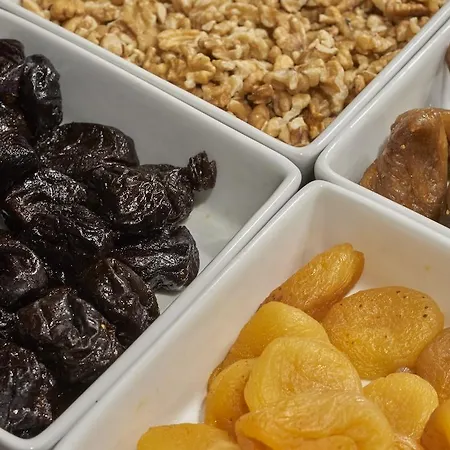 Cerise Lägenhetshotell 3*