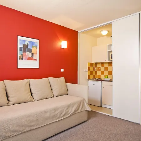 Apart-hotel Cerise Valence (Drome)