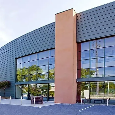 Cerise Aparthotel Valence (Drome)