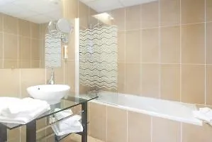 Cerise Aparthotel